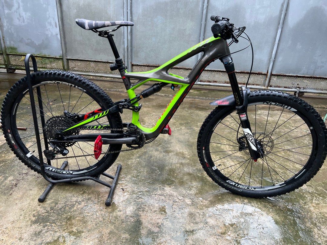 Specialized enduro s hotsell works 2016