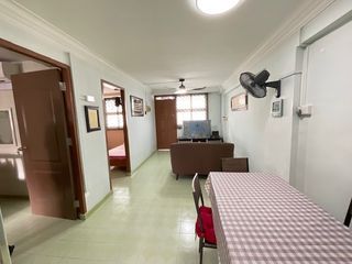 3I  27 Bedok 3 room with utility, near MRT! for sale