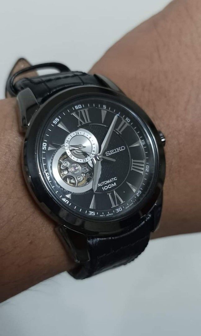 7500, Men's Fashion, Watches & Accessories, Watches on Carousell