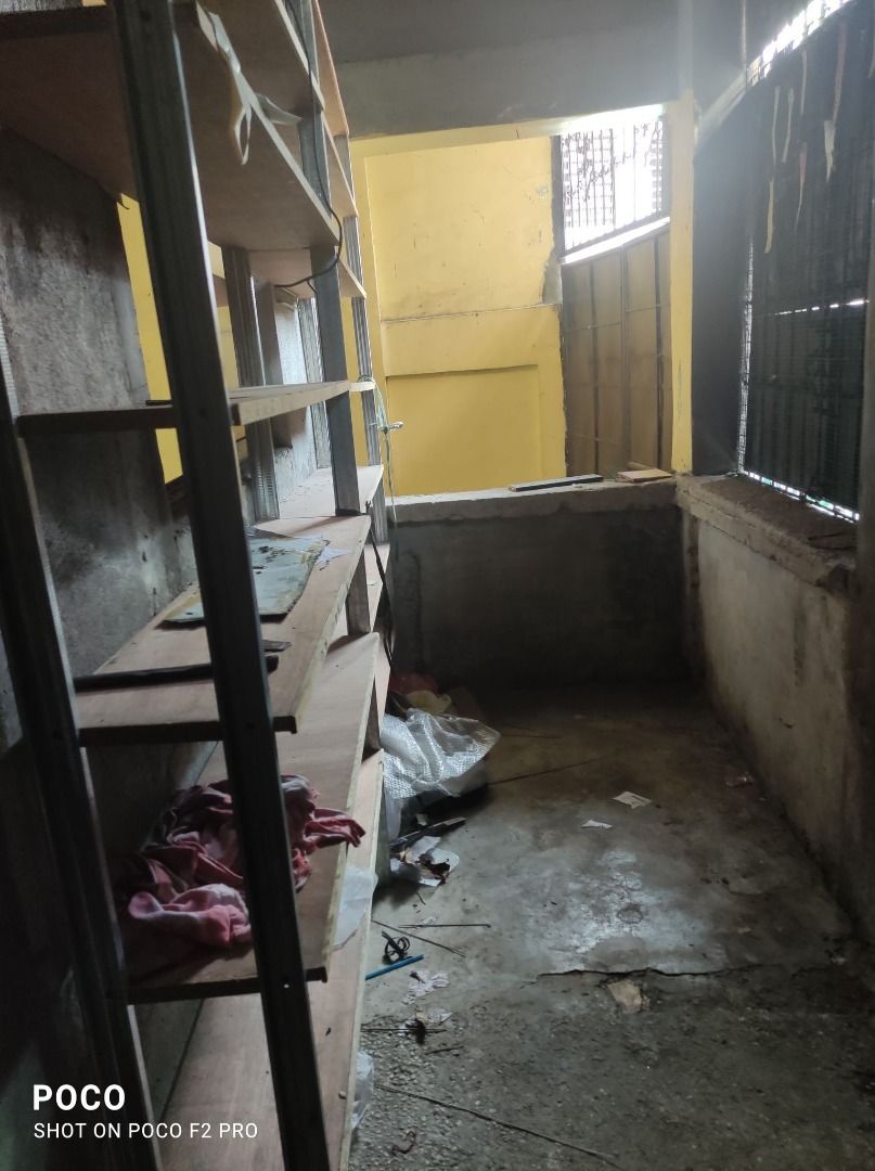 900k Only Up and Down H/L 65sqm lot 130sqm floor area in PH5 Bagong