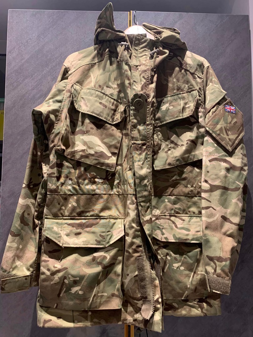 快速出貨    英軍公發 wind proof combat smock, 工裝 防風 骨折價 快搶 風衣 外套 雙拉鍊 排扣 戰術衣裝 重工  連帽 大衣 迷彩外套 迷彩大衣外套 軍裝外套 鋪棉外套 防寒外套 外套男生