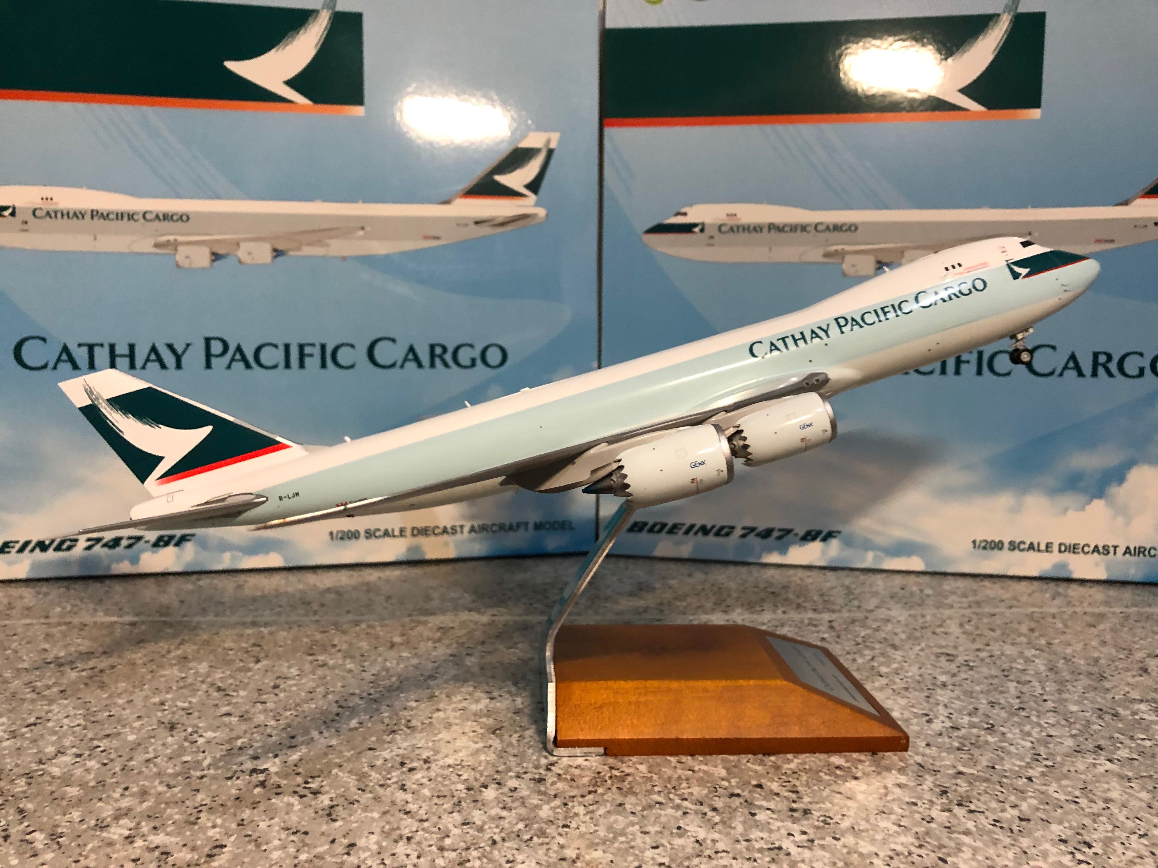 國泰貨運模型CATHAY PACIFIC CARGO 747-8F 1/200 Jc Wings B-LJM(問題