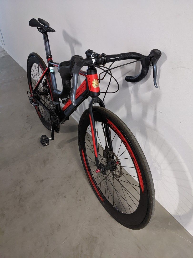 Aluminium Aero Road Bike, 16 Speed Shimano Claris, 13kg, Sports