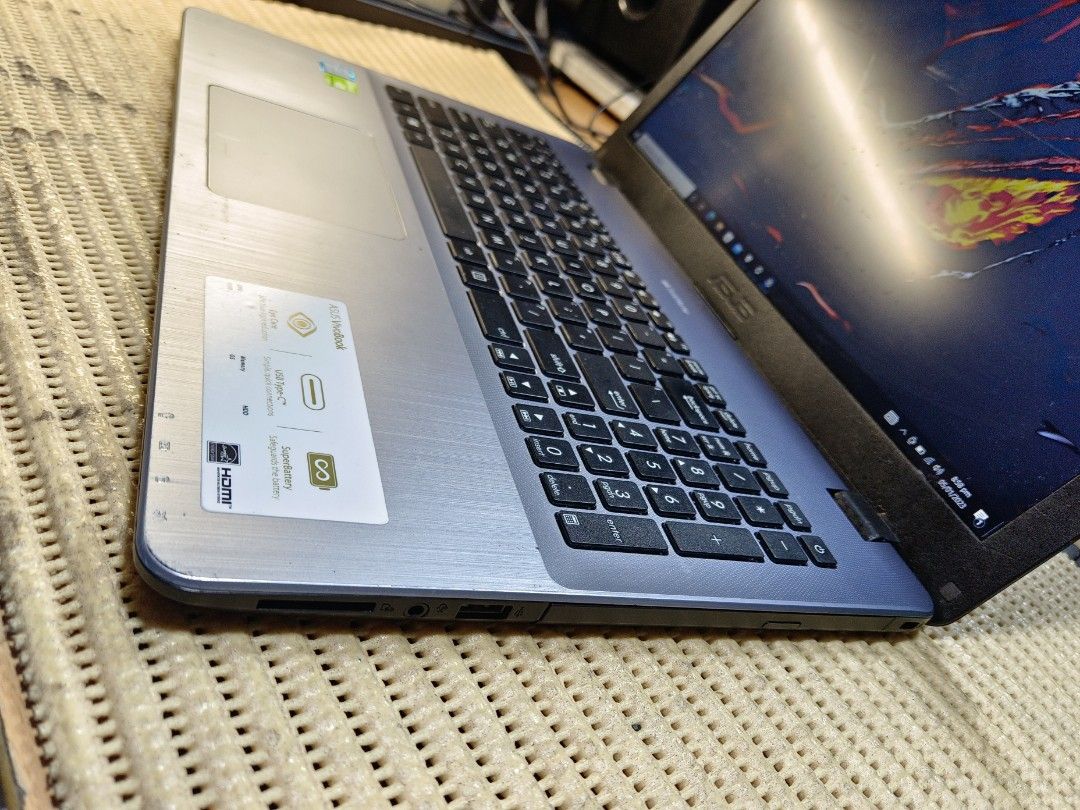 Asus X542U i5-7th Gen 128SS 8GB FullHD NVIDIA Geforce Graphics ...