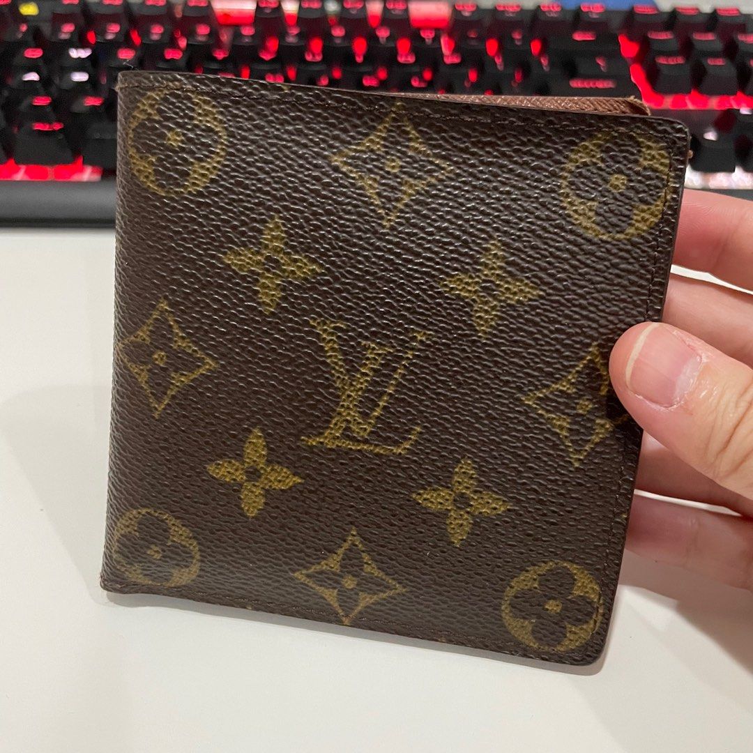 Louis Vuitton Wallet - black and grey LV, Luxury, Bags & Wallets on  Carousell