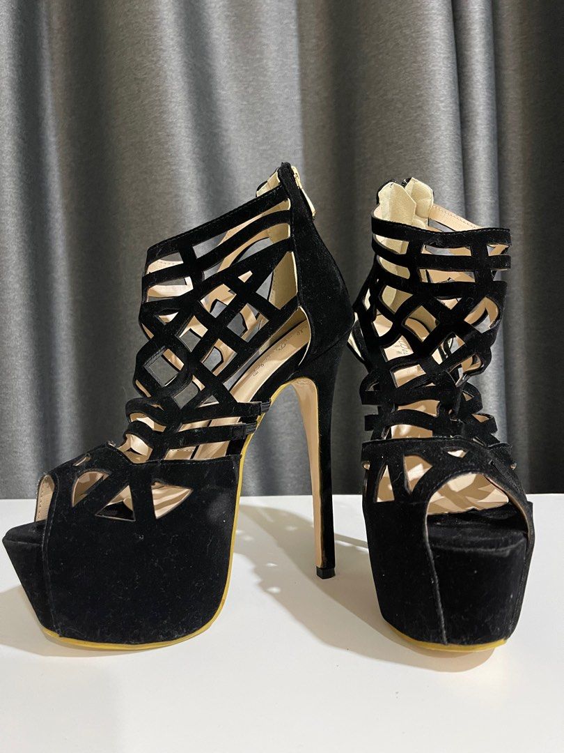 Very black heels outlet