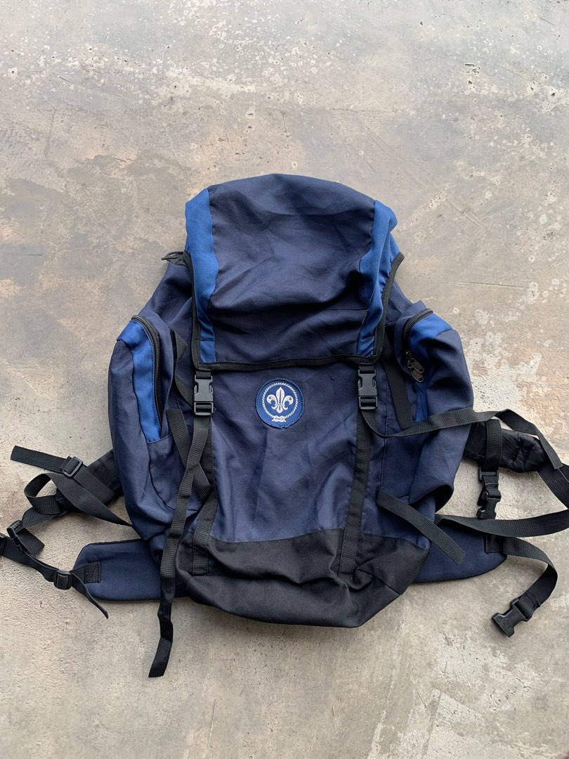 Black yak vtg backpack, Men's Fashion, Bags, Backpacks on Carousell