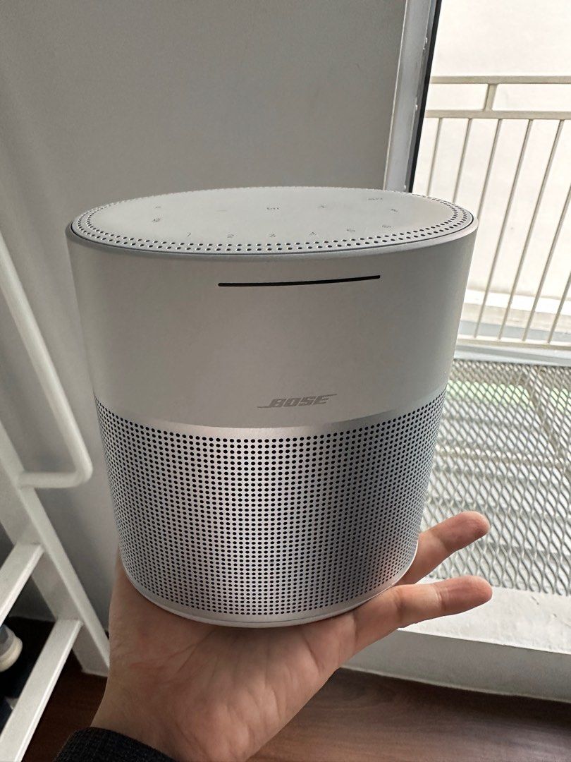 Bose 300 Speaker, Audio, Soundbars, Speakers & Amplifiers on Carousell