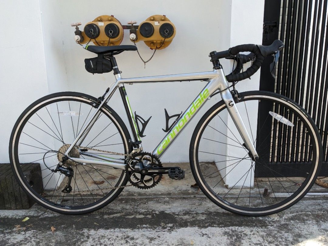 Cannondale caad hotsell optimo sora 2021
