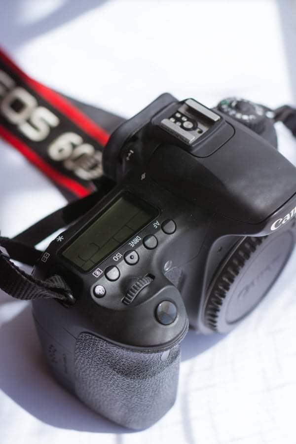 Canon EOS 60D (Category: Cameras) located in Manila. Submitted by better.days (Listing ID 1207735121, Image 1). Description: Canon 60D & Canon 24-70 2.8 L USM Version II - can be sold individually / as set (with discount) - with charger, strap & battery - message for sample photos RFS: transition to mirrorless MOP: gcash / BPI meetups only.