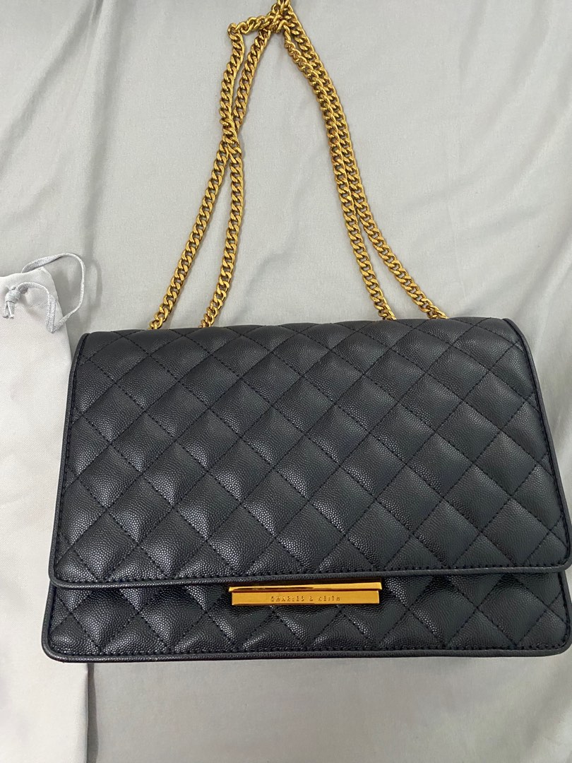 Charles and keith shoulder bag sale black