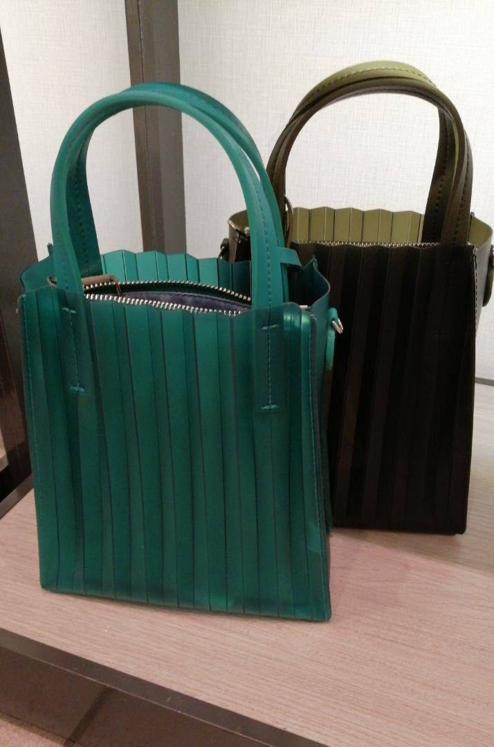 Charles and keith translucent tote bag outlet