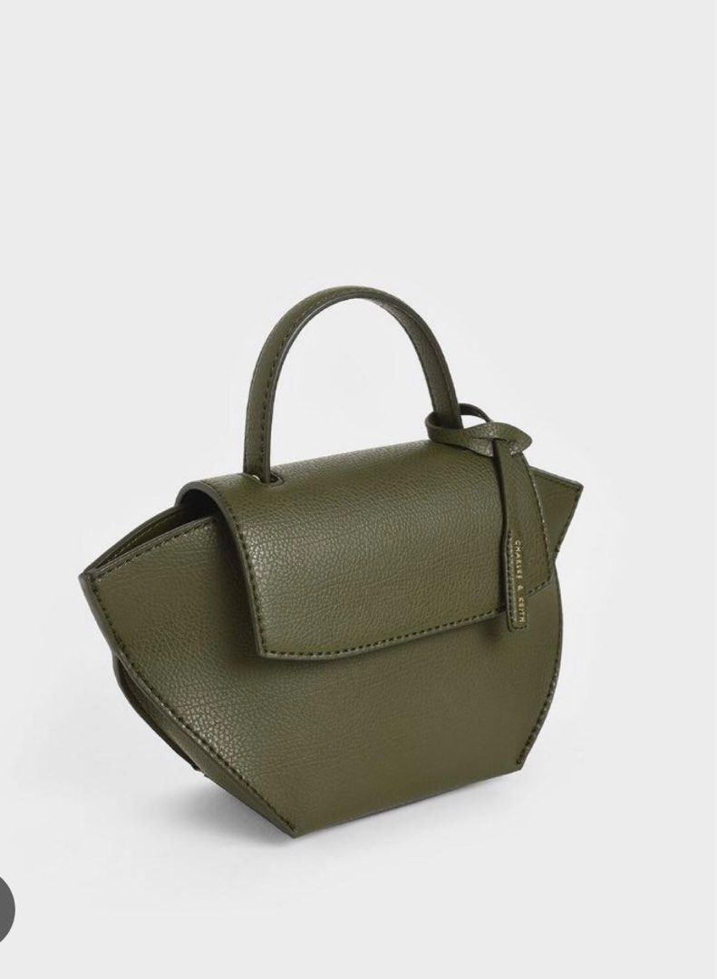 Large trapeze top hotsell handle bag