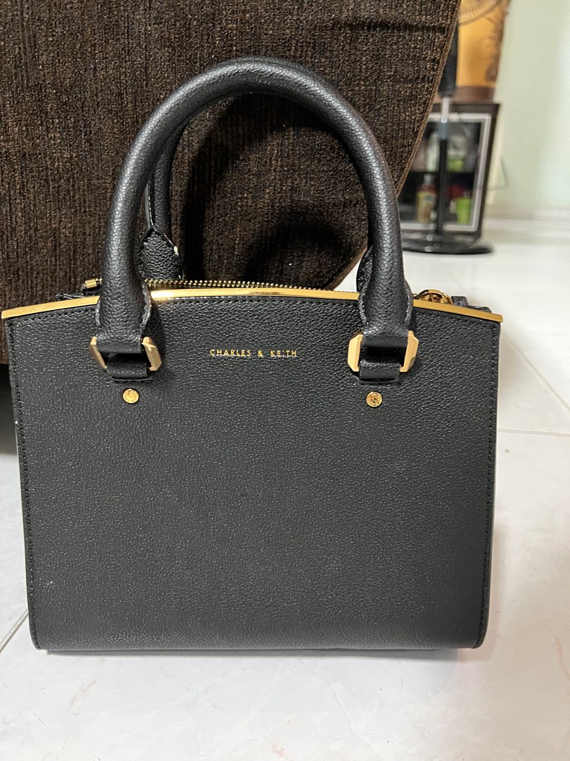 Charles&Keith Bag, Women's Fashion, Bags & Wallets, Shoulder Bags on ...