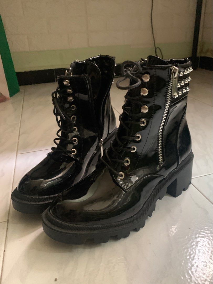 chunky heel platform boots black size 9 