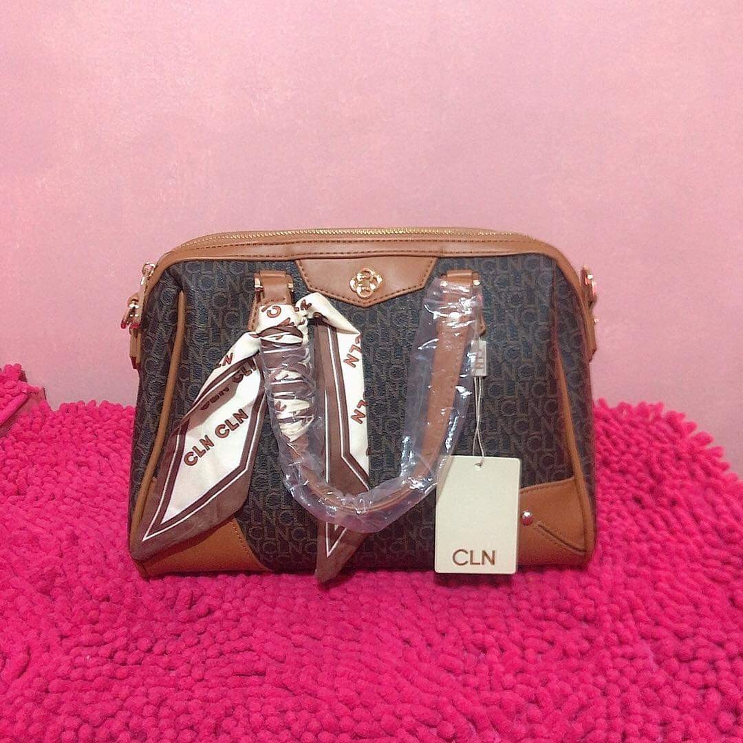 CLN White Monogram Vanity Bag with Handle, Women's Fashion, Bags & Wallets,  Cross-body Bags on Carousell