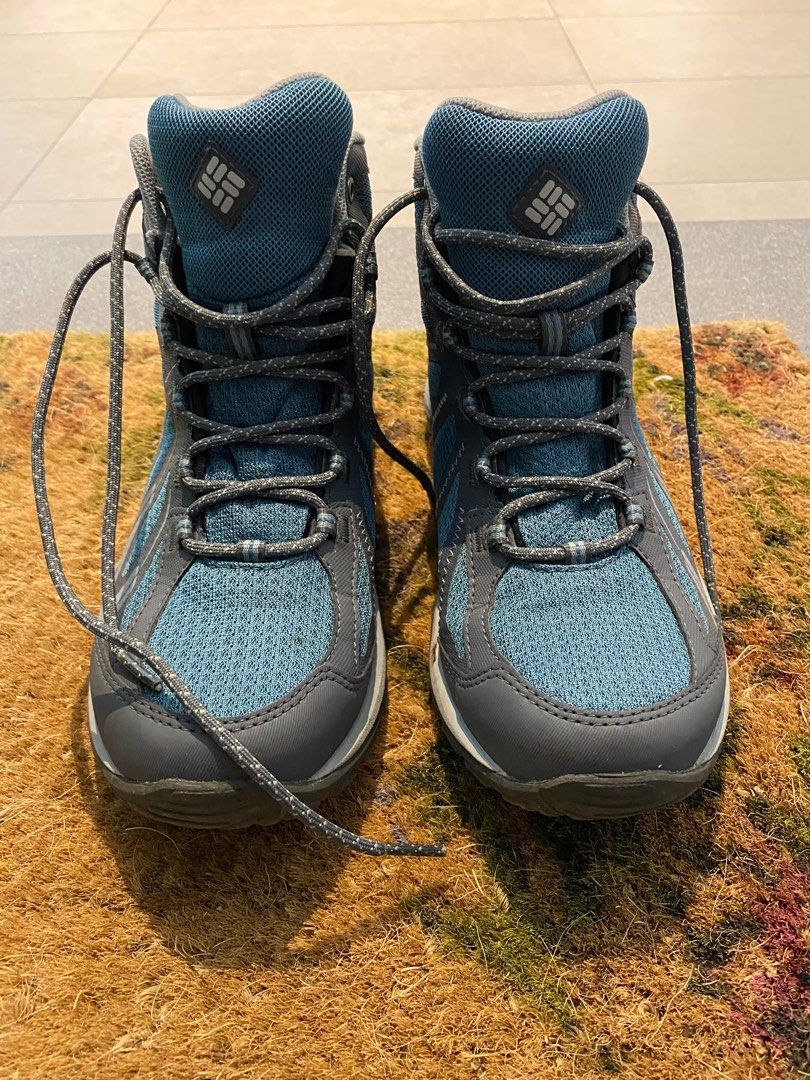 Columbia Hiking Boots, Women's Fashion, Footwear, Boots on Carousell