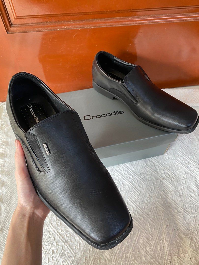 Crocodile leather shoes sales price