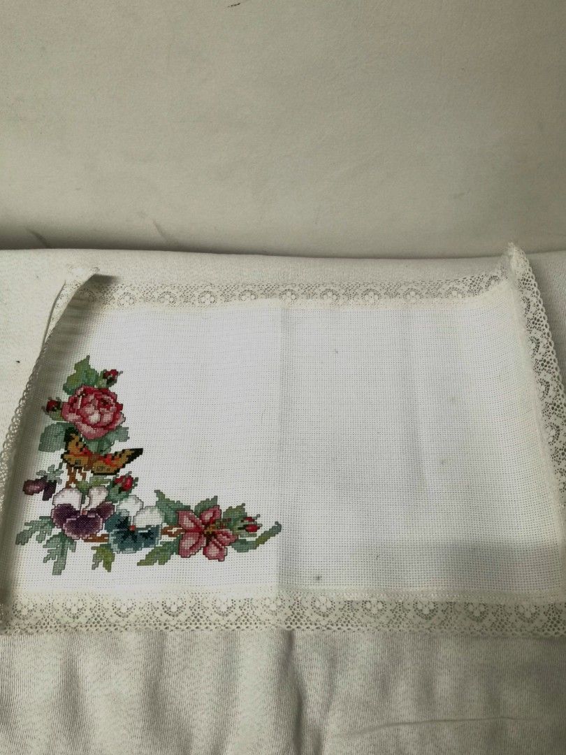 Cross stitch placemat, Hobbies & Toys, Stationary & Craft, Handmade