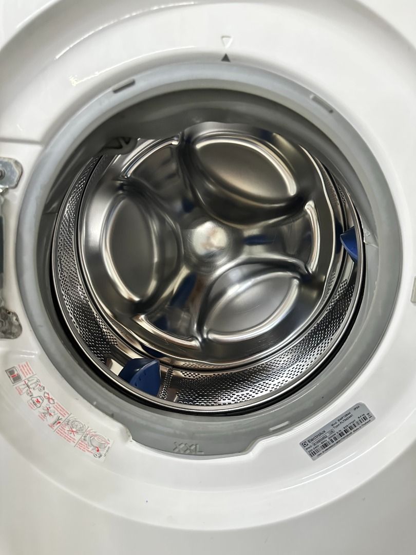 ELECTROLUX 8KG FrontLoader Washing Machine EWF12844 (92708), TV & Home
