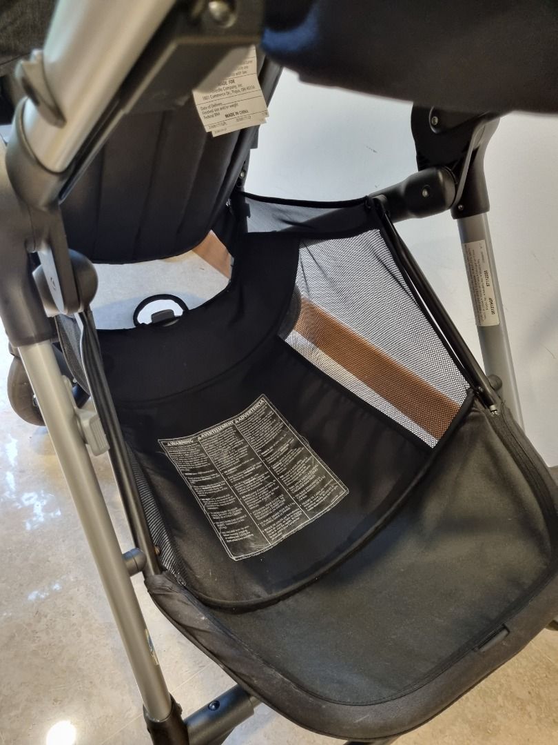 Evenflo Pivot Xpand Double Stroller, Babies & Kids, Going Out