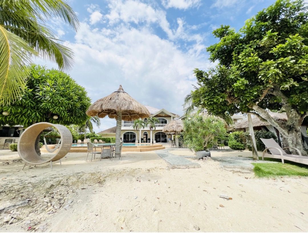 FOR SALE Beachfront Rest house/ Hotel & Famous Restaurant in Panglao