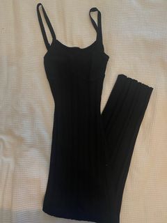 GLASSONS BLACK RIBBED DRESS