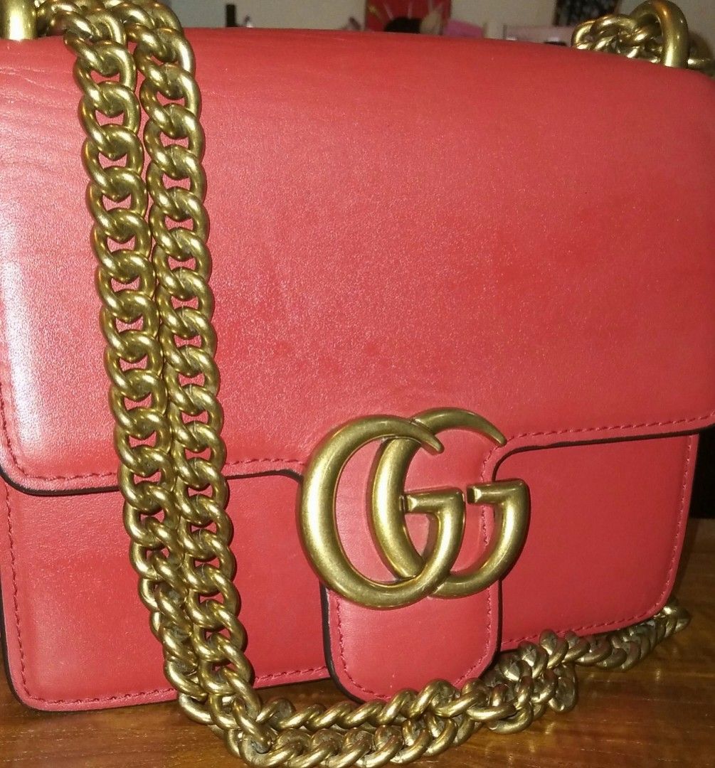 Gucci crossbody, Women's Fashion, Bags & Wallets, Shoulder Bags on Carousell