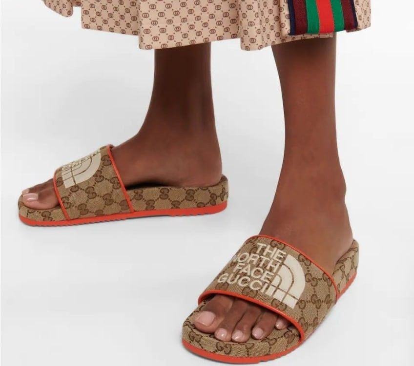 mens gucci supreme slides