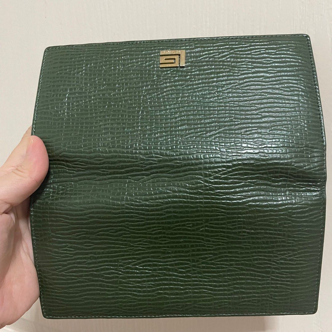 Guy Laroche wallet
