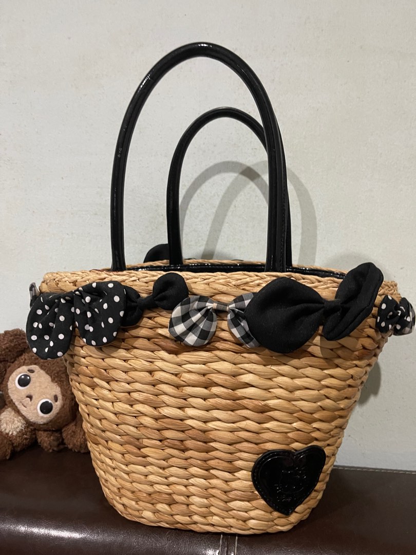 Hello kitty rattan discount bag
