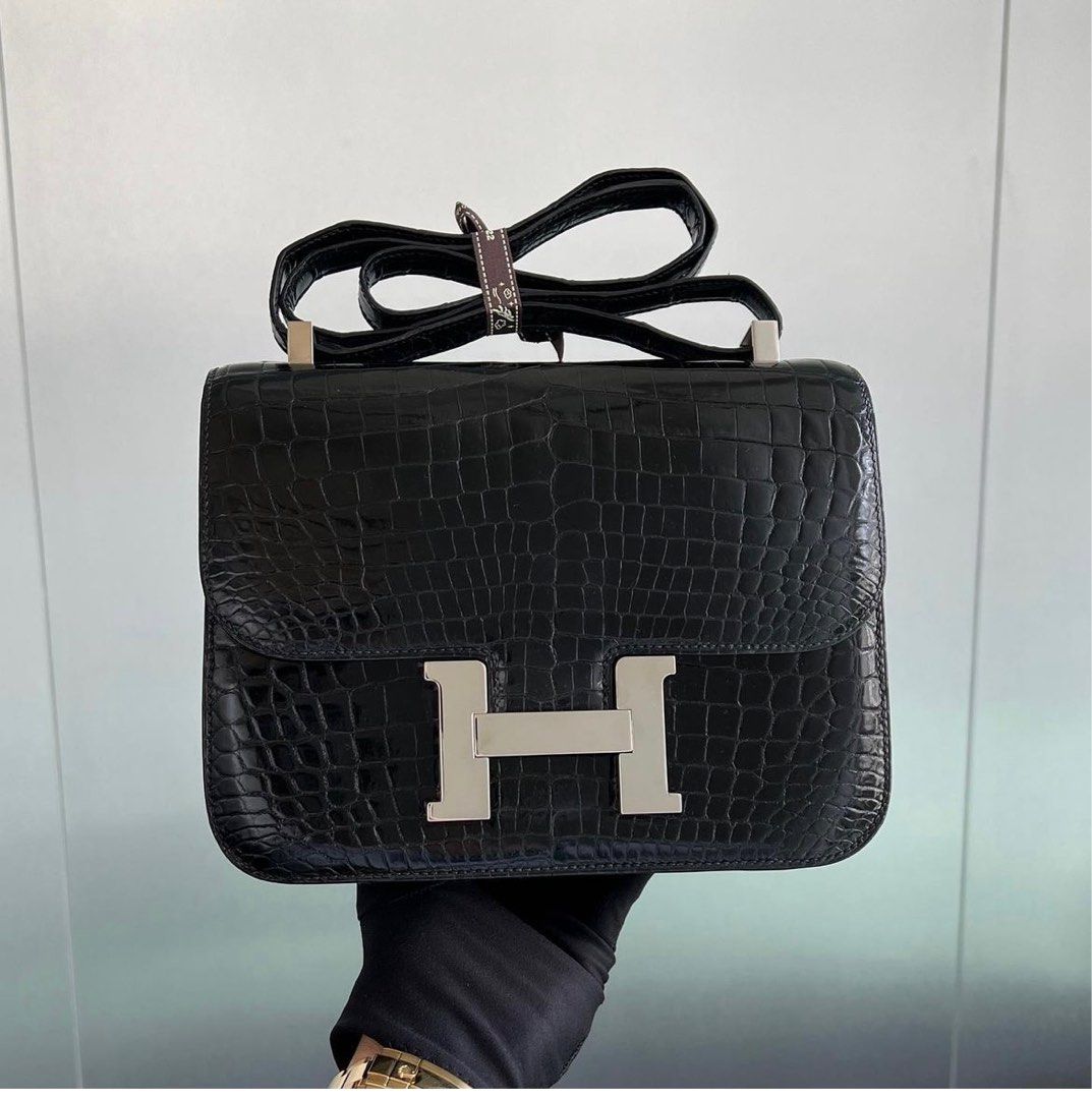 Hermes Brand New Croc Kelly 20 Vert Bosphore in Shiny Alligator , GHW Stamp  Y, Luxury, Bags & Wallets on Carousell