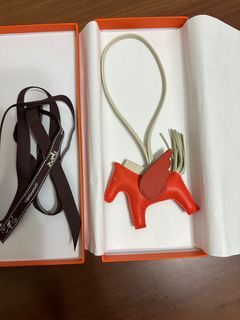 Hermes HERMES Rodeo Pegasus PM Move Sylbestle Keychaolder Charm A Engr –  NUIR VINTAGE