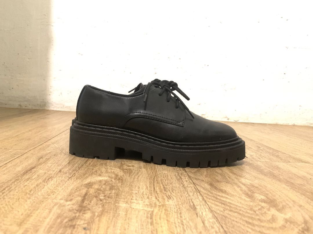 H&m black sale platform shoes