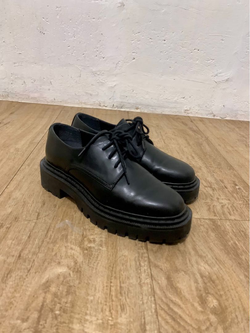 H&m black store platform shoes