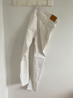 H&M white ripped jeans size 2
