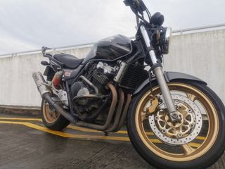 Honda CB400