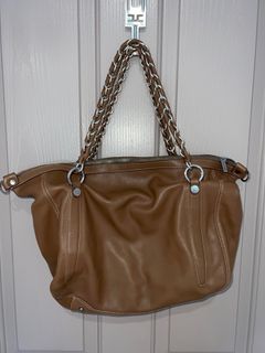 Italian genuine leather bag with a long attachable strap
