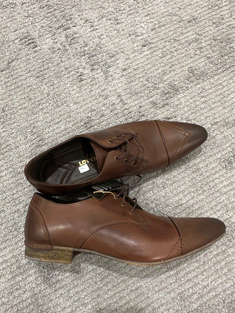 Levis brogue deals shoes