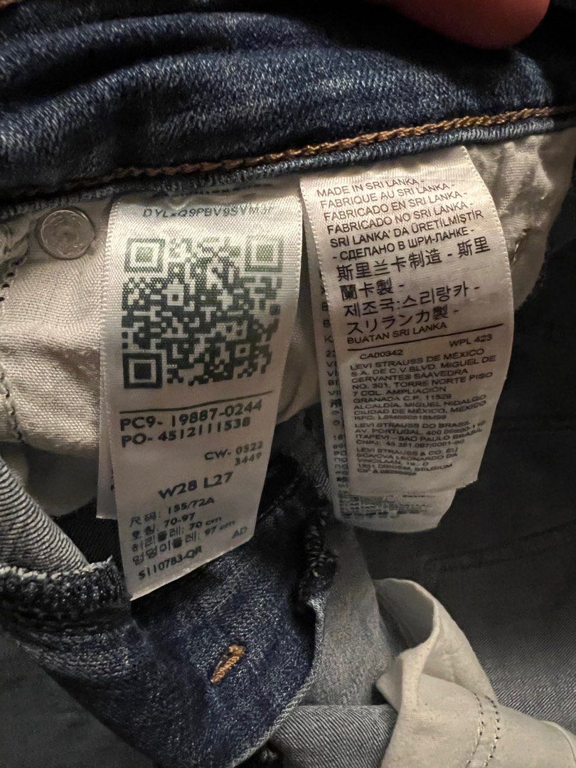 Pc9 levis top