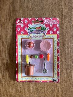 （分類：）位於 。 由 kkminiature 提交（商品編號 1207717579，圖片 1）。簡介： 。