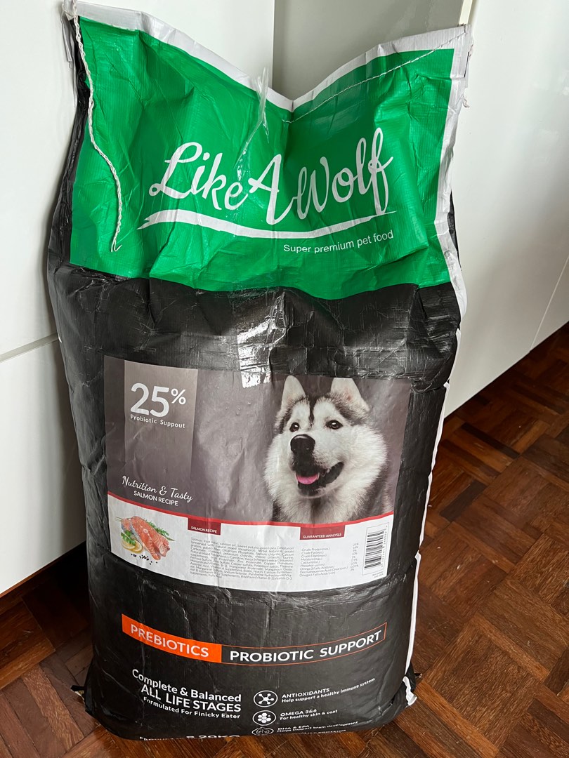 Like a wolf hot sale dog food
