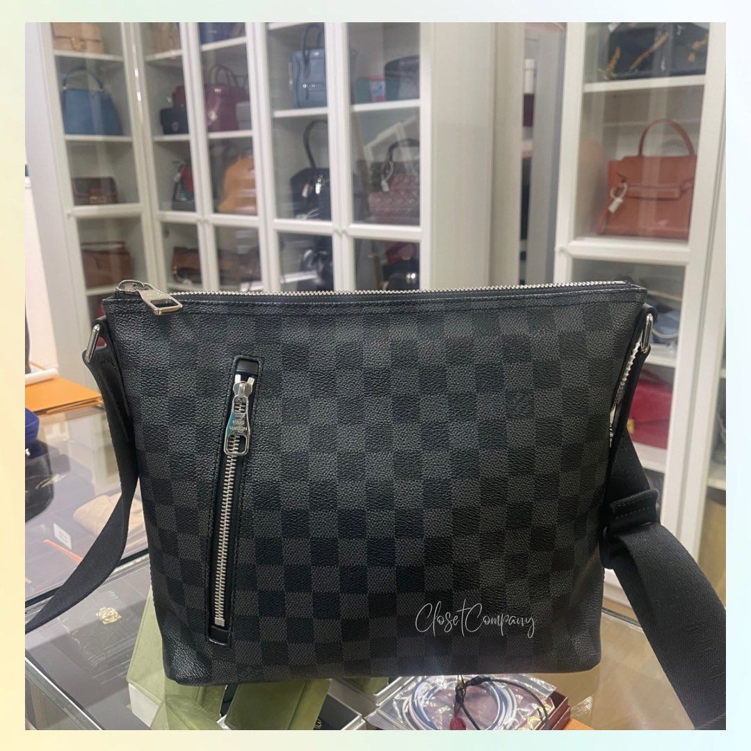 Louis Vuitton Damier Graphite Mick PM Messenger Bag, Luxury, Bags & Wallets  on Carousell