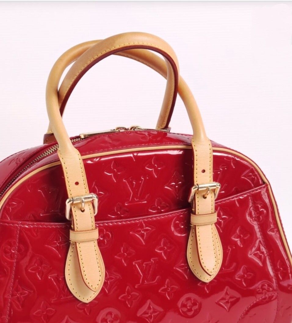 LOUIS VUITTON Summit Drive Monogram Vernis Satchel Bag Red