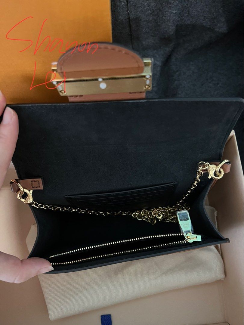 Louis Vuitton LV Dauphine woc chain bag/wallet with order history , Women's  Fashion, Bags & Wallets, Purses & Pouches on Carousell
