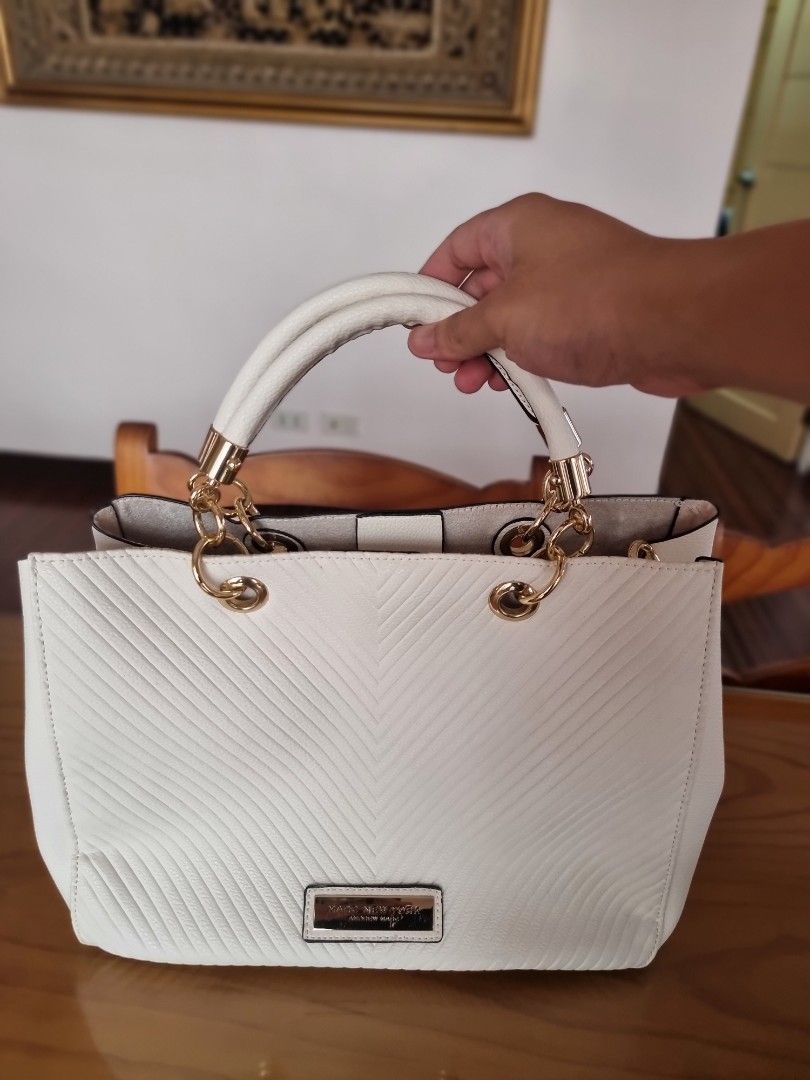 Marc New York (Category: Luxury Bags & Wallets) located in Dasmarinas. Submitted by ferrari800 (Listing ID 1207856555, Image 2). Description: Marc New York White with strap.