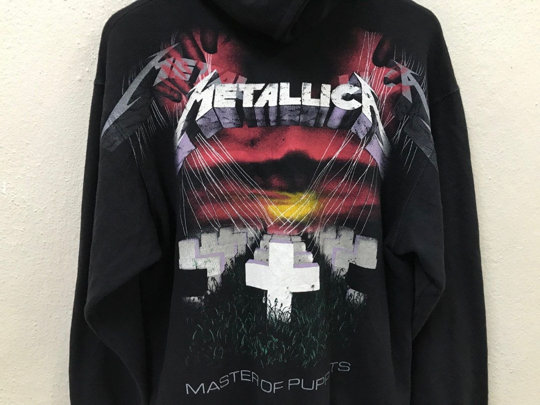 Metallica hoodie discount master of puppets
