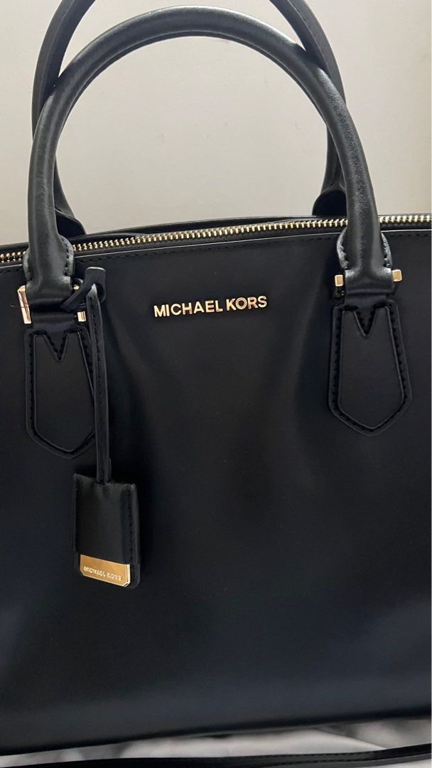 Michael discount kors carolyn