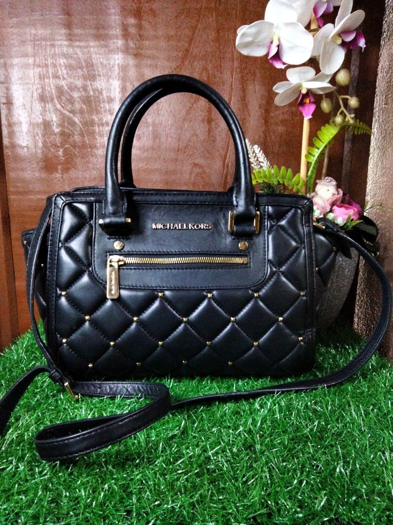Michael kors quilted bag selma top