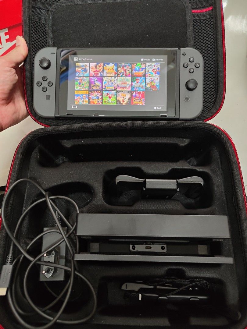 Nintendo switch v1 jailbreak 128gb, Video Gaming, Video Game Consoles